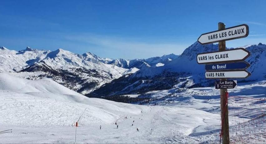 Risoul Altair Jolie T2 Confortable Skis Aux Pieds Exteriör bild
